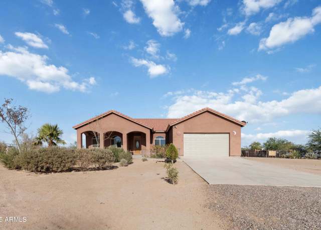 Property at 1511 S 377th Ave, Tonopah, AZ 85354, 3 beds, 2 baths