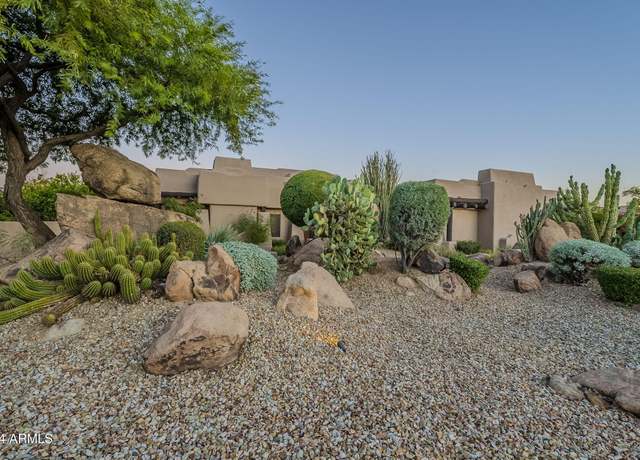 Property at 24005 N 45th Dr, Glendale, AZ 85310, 4 beds, 3.5 baths