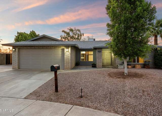 Property at 2726 W Meseto Cir, Mesa, AZ 85202, 4 beds, 2 baths