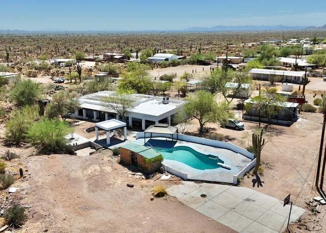 Property at 1065 W Whiteley St, Apache Junction, AZ 85120, 3 beds, 3 baths