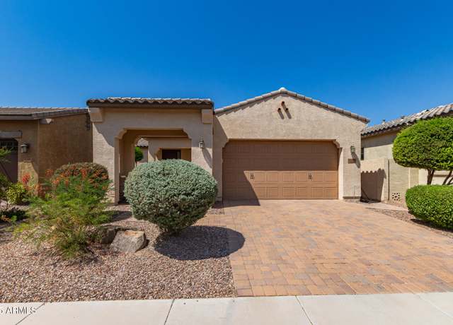 Property at 2890 E Citrus Way, Chandler, AZ 85286, 2 beds, 2 baths