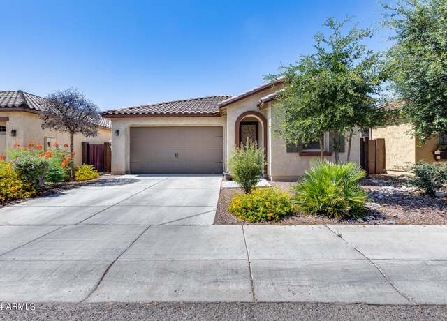 Property at 5557 W Buckskin Trl, Phoenix, AZ 85083, 4 beds, 2 baths