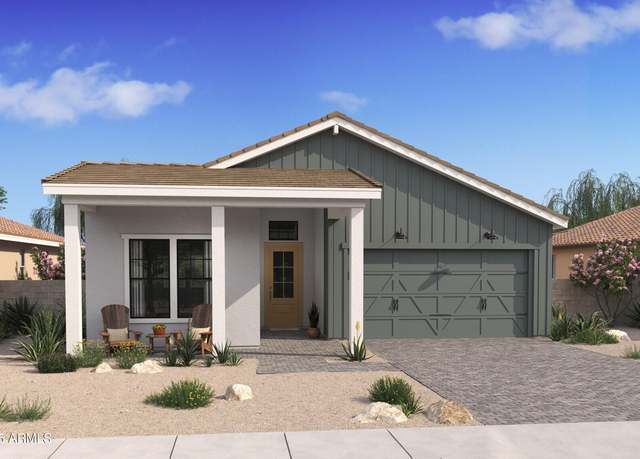 Property at 476 E Aurora Dr, San Tan Valley, AZ 85140, 4 beds, 3 baths