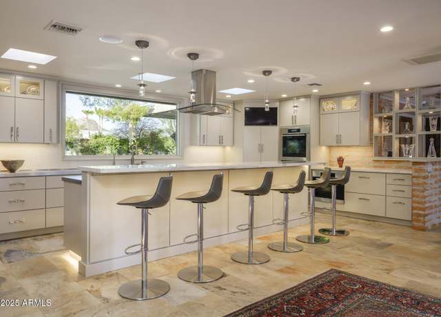 Property at 3921 E San Miguel Ave, Paradise Valley, AZ 85253, 5 beds, 4 baths
