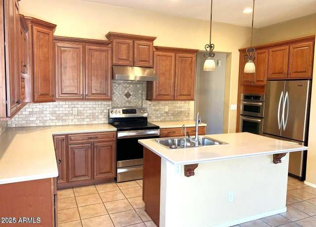 Property at 8014 E Plata Ave, Mesa, AZ 85212, 4 beds, 2 baths