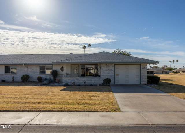 Property at 10019 W Shasta Dr, Sun City, AZ 85351, 2 beds, 1.75 baths