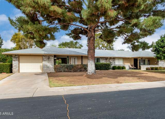 Property at 9614 W Pleasant Valley Rd, Sun City, AZ 85351, 2 beds, 2 baths