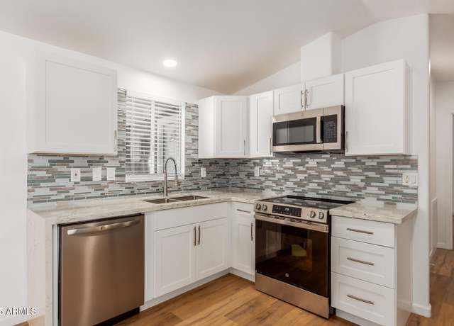 Property at 1627 E Charleston Ave, Phoenix, AZ 85022, 3 beds, 2 baths