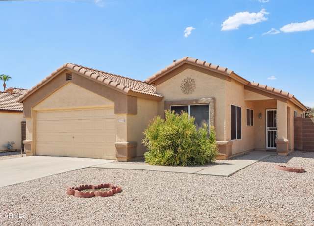 Property at 1850 E Oakland St, Chandler, AZ 85225, 3 beds, 2 baths