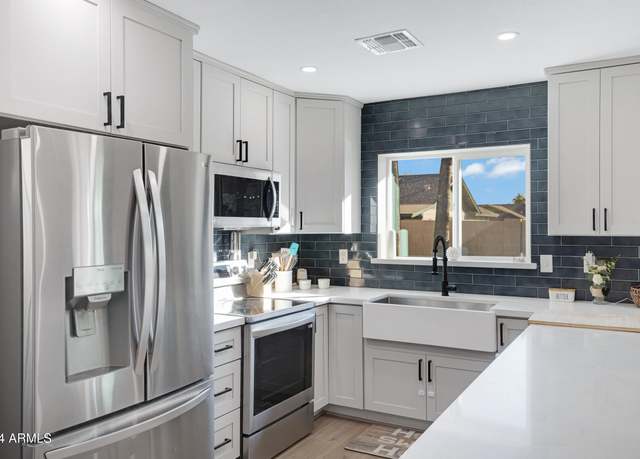 Property at 309 W Ross Ave, Phoenix, AZ 85027, 3 beds, 2 baths