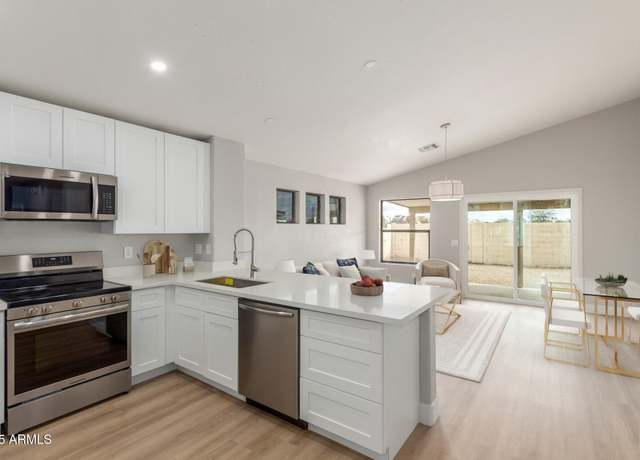 Property at 8541 N 112th Ave, Peoria, AZ 85345, 4 beds, 2 baths