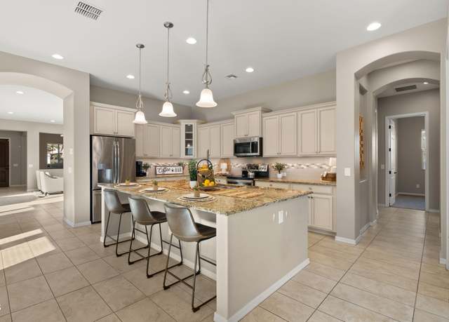Property at 4341 E Evelyn St, Gilbert, AZ 85295, 4 beds, 3.5 baths
