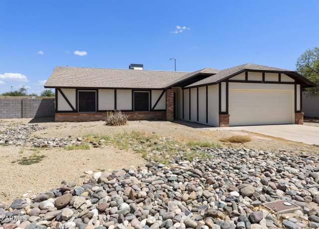 Property at 8571 N 83rd Dr, Peoria, AZ 85345, 3 beds, 2 baths