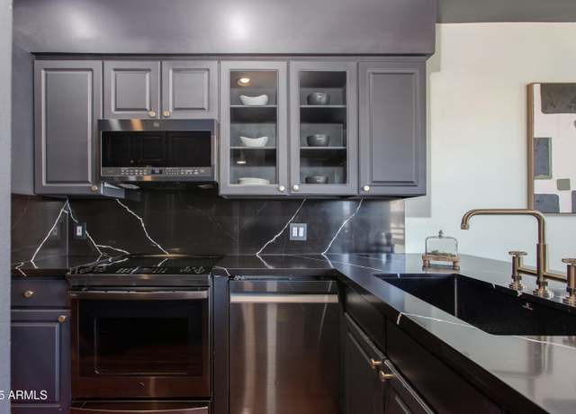 Property at 4343 N 21st St #217, Phoenix, AZ 85016, 2 beds, 2 baths
