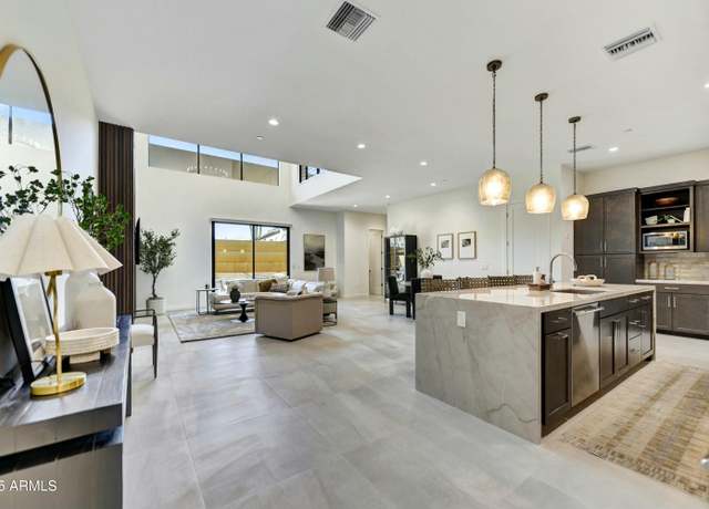 Property at 6525 E Cave Creek Rd #301, Cave Creek, AZ 85331, 2 beds, 2.5 baths