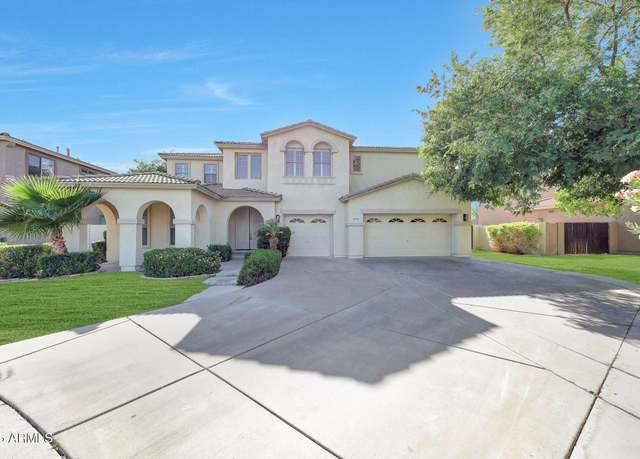 Property at 5726 W Park View Ln, Glendale, AZ 85310, 5 beds, 3.5 baths