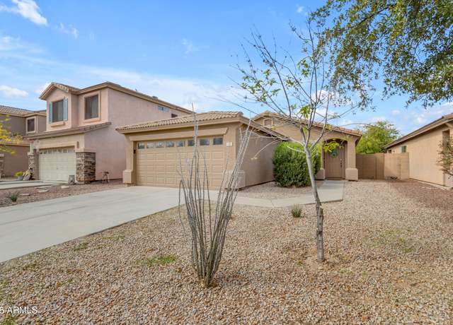 Property at 826 E Impreria St, San Tan Valley, AZ 85140, 3 beds, 2 baths