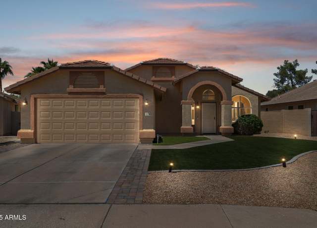 Property at 2236 E Rawhide St, Gilbert, AZ 85296, 4 beds, 2 baths