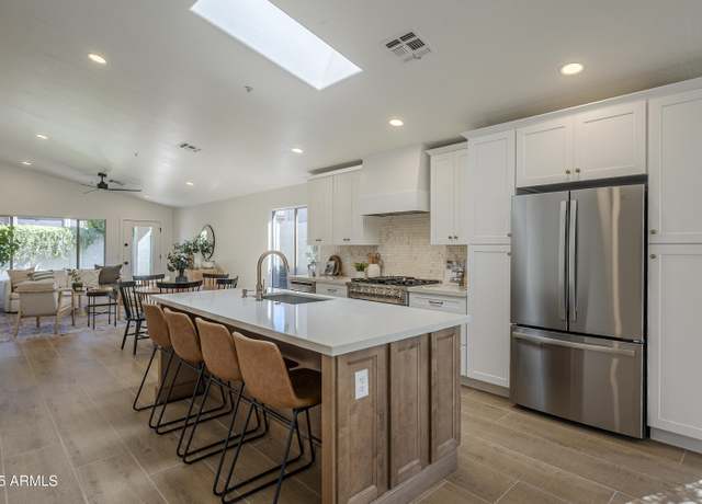 Property at 10226 E Pine Valley Rd, Scottsdale, AZ 85255, 4 beds, 2 baths
