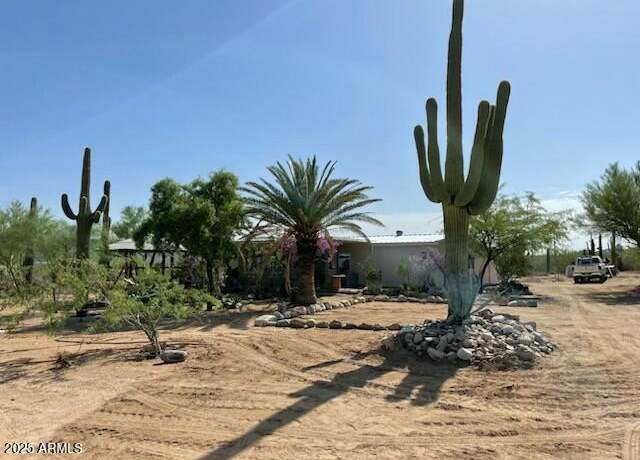 Property at 6080 N Bobcat Ln N, Tucson, AZ 85743, 3 beds, 2 baths