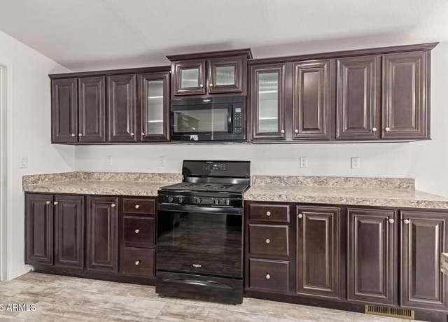 Property at 543 E Vail Ln, Saint David, AZ 85630, 3 beds, 2 baths