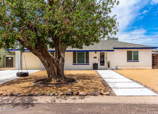 Property at 3038 E Avalon Dr, Phoenix, AZ 85016, 4 beds, 2.5 baths