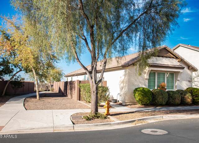 Property at 808 E Constance Way, Phoenix, AZ 85042, 3 beds, 2 baths