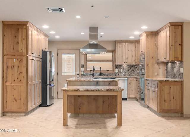 Property at 6329 E Voltaire Ave, Scottsdale, AZ 85254, 3 beds, 2 baths