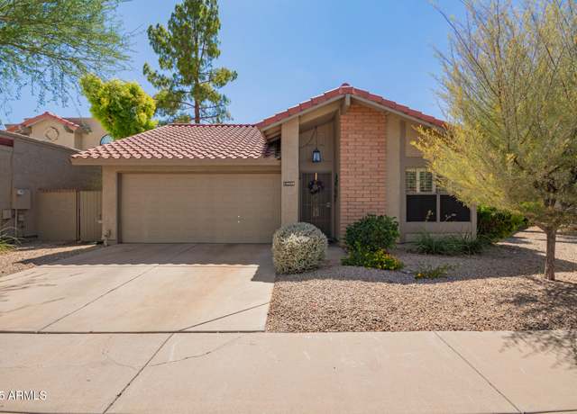 Property at 12420 S Shasta Ct, Phoenix, AZ 85044, 2 beds, 2 baths
