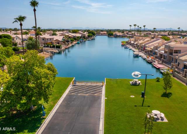 Property at 9056 W Port Royale Ln, Peoria, AZ 85381, 2 beds, 2 baths