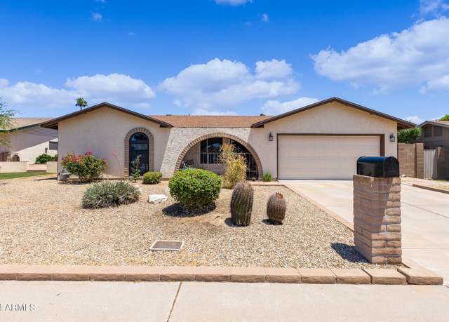 Property at 4828 E Capistrano Ave, Phoenix, AZ 85044, 3 beds, 2 baths