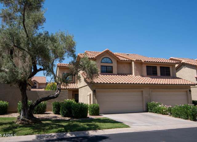 Property at 7776 E Joshua Tree Ln, Scottsdale, AZ 85250, 2 beds, 2.5 baths