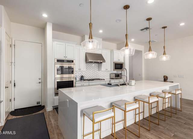 Property at 7343 E Casitas Del Rio Dr, Scottsdale, AZ 85255, 3 beds, 2.5 baths