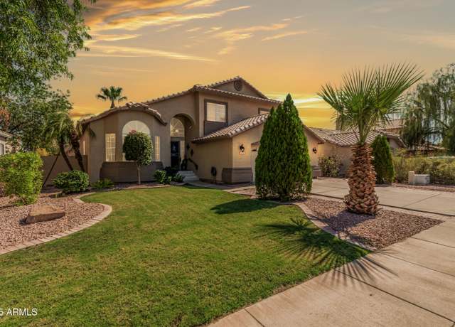 Property at 929 W Palo Verde St, Gilbert, AZ 85233, 3 beds, 3 baths