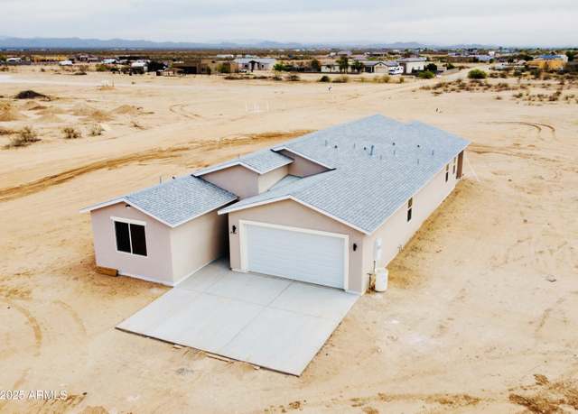 Property at 25745 W Peak View Rd, Wittmann, AZ 85361, 5 beds, 3 baths
