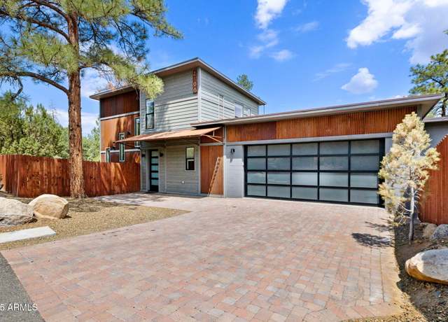 Property at 2196 W Thumb Butte Rd, Prescott, AZ 86305, 2 beds, 2.5 baths