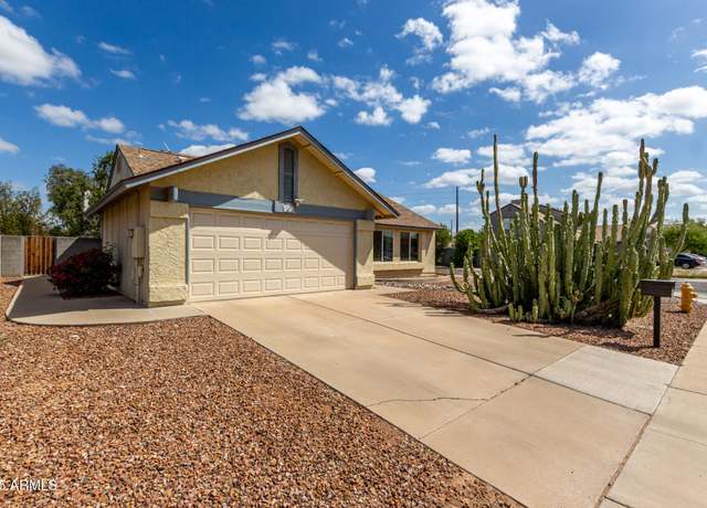 Property at 7302 W Meadowbrook Ave, Phoenix, AZ 85033, 3 beds, 2 baths