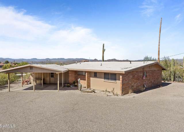 Property at 620 N Heights Rd, Wickenburg, AZ 85390, 2 beds, 2 baths
