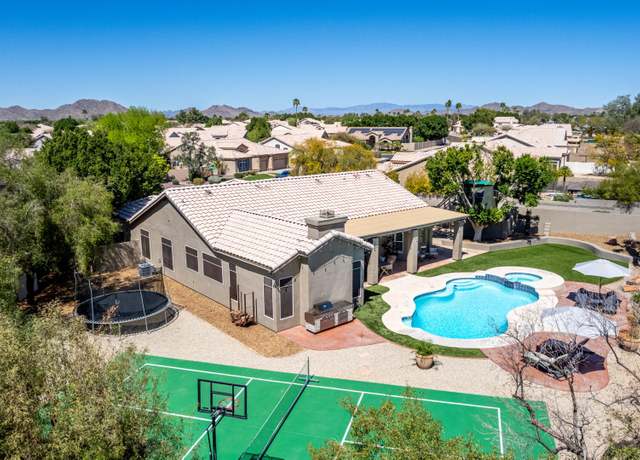 Property at 7233 W Via Montoya Dr, Glendale, AZ 85310, 5 beds, 2 baths