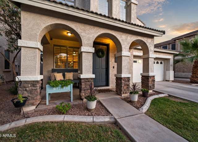 Property at 3773 E Stampede Dr, Gilbert, AZ 85297, 4 beds, 2.5 baths