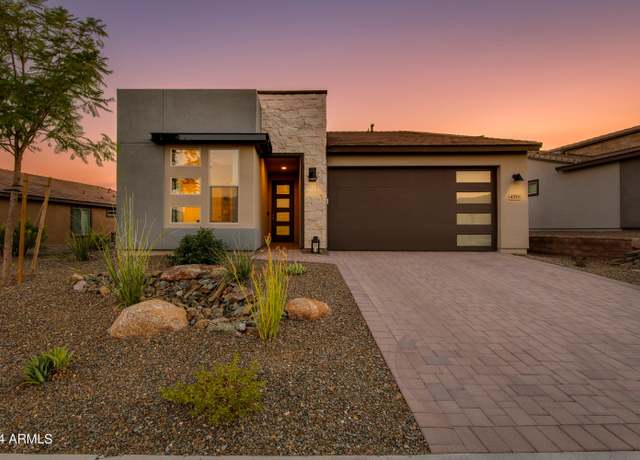 Property at 4518 Charro Ct, Wickenburg, AZ 85390, 3 beds, 2 baths