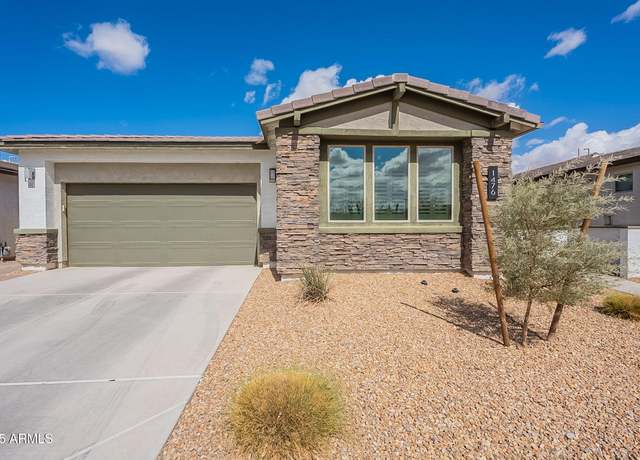 Property at 1476 W Sonoqui Blvd, San Tan Valley, AZ 85140, 2 beds, 2.5 baths