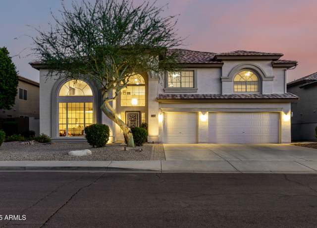 Property at 7247 W Buckskin Trl, Peoria, AZ 85383, 5 beds, 3.5 baths