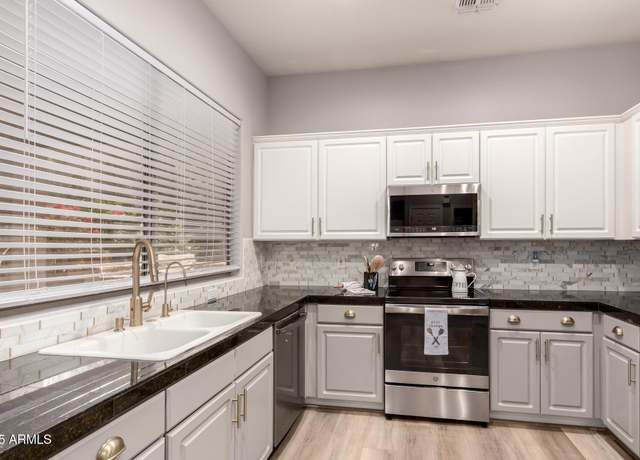 Property at 1925 W Olive Way, Chandler, AZ 85248, 3 beds, 2.5 baths