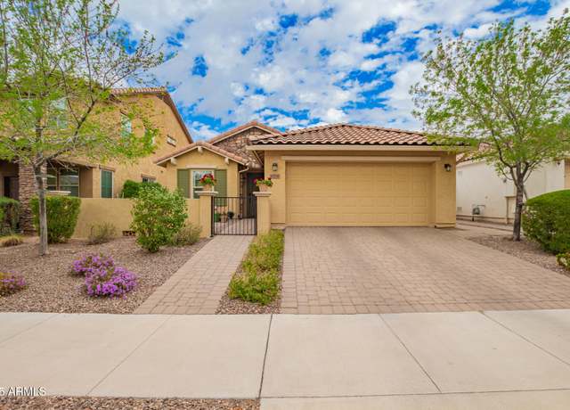Property at 10156 E Radiant Ave, Mesa, AZ 85212, 3 beds, 2 baths