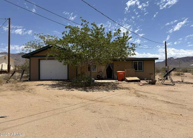 Property at 3372 N Hunt Rd, Golden Valley, AZ 86413, 3 beds, 1 bath