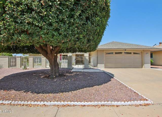 Property at 9901 W Concho Cir, Sun City, AZ 85373, 3 beds, 1.75 baths