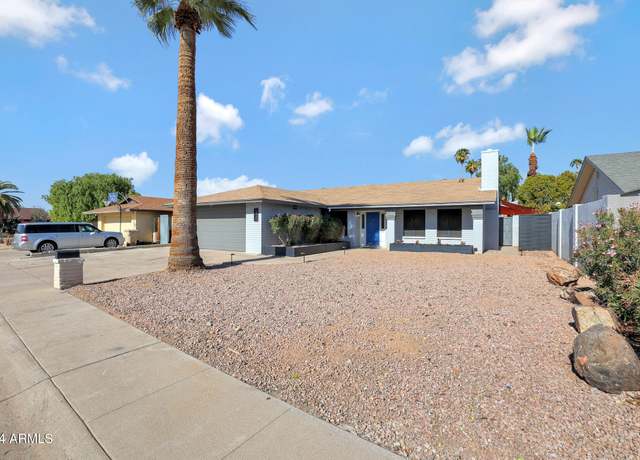 Property at 4832 W Caron St, Glendale, AZ 85302, 4 beds, 2 baths