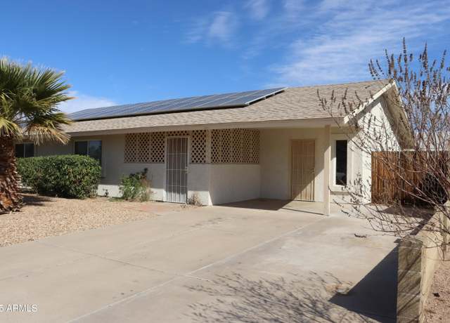 Property at 10621 N 115th Ave, Youngtown, AZ 85363, 3 beds, 2 baths