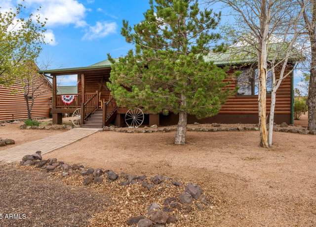 Property at 2664 Palomino Trl, Overgaard, AZ 85933, 3 beds, 2 baths